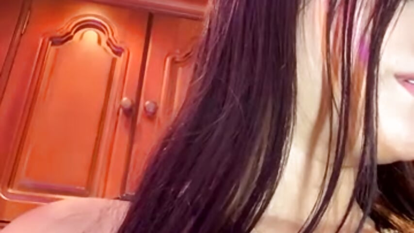 Naked show boobs 🍒