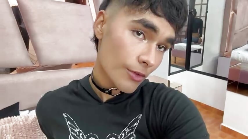 Myself! Like it? 😁😉🌟 - video by LittleNito cam model