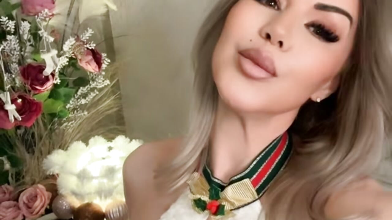 04115D24-F620-43A4-B26E-D2BDF0D2A06A－カメラキャストのAnikaSunshineの動画