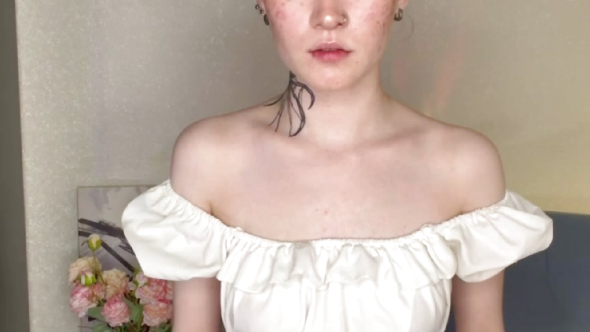 Undress me with your eyes.mp4 - วิดีโอโดย MaireLanda โมเดลแคม