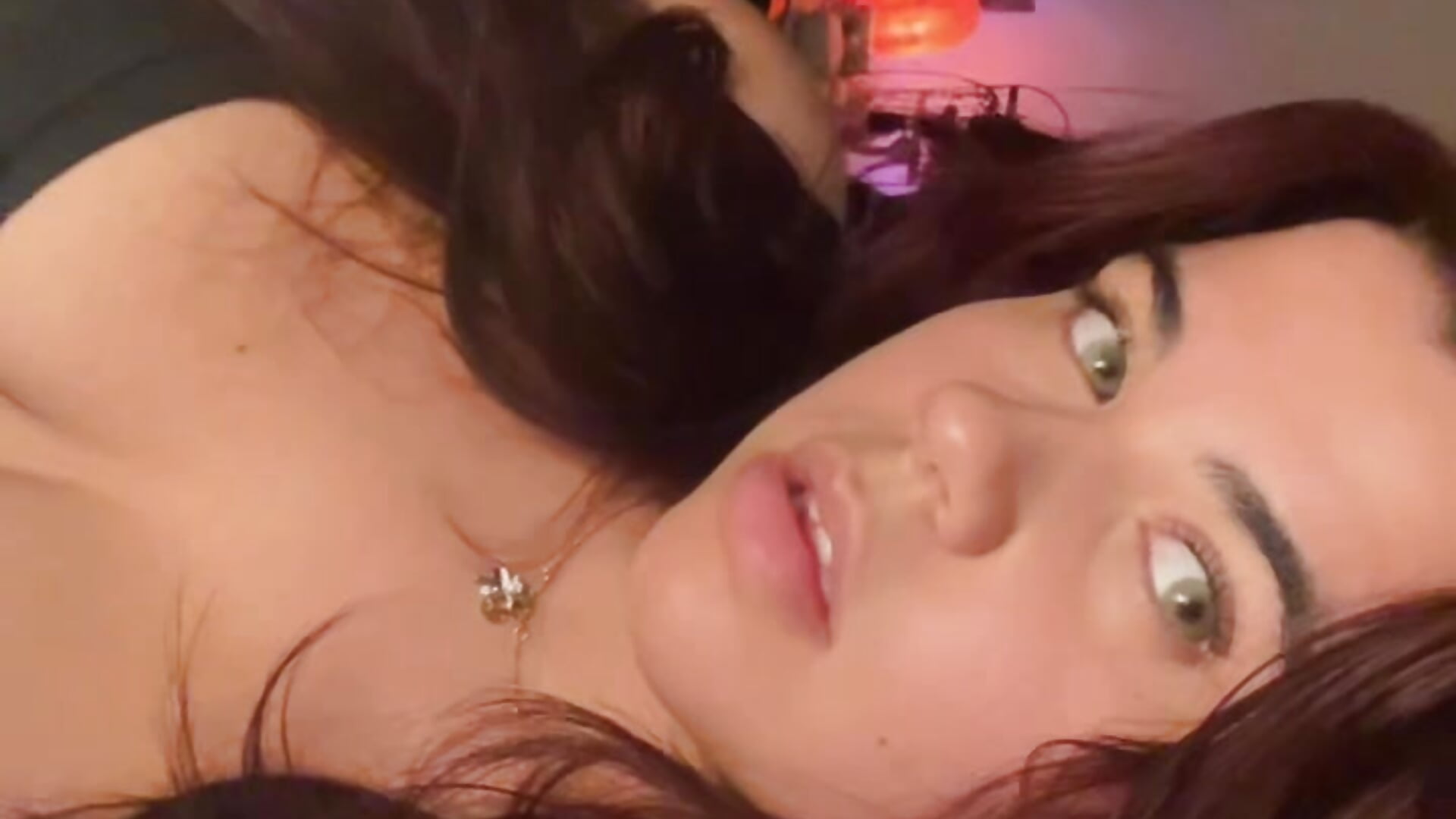 ad6c990faa714a299f6abc3b6e1146a2 - vídeo de risa2007 modelo de câmara