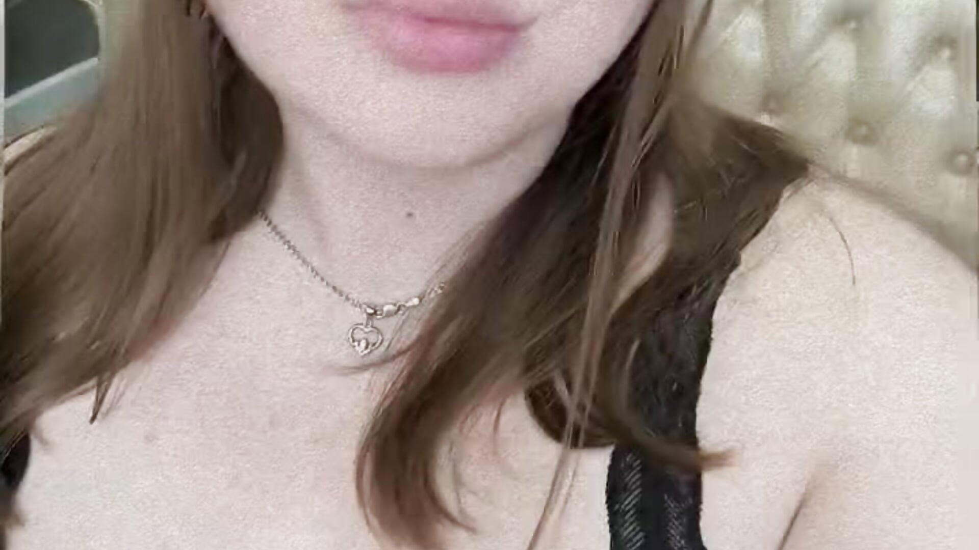 1000023491 - video by KrisToday cam model