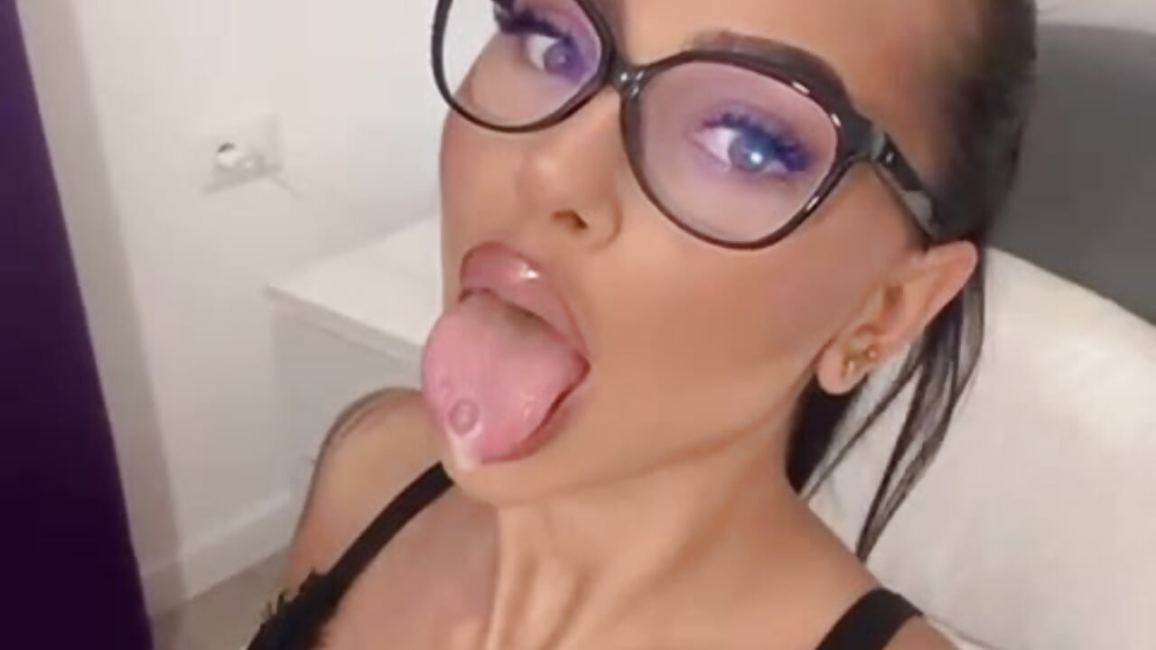 Lil Teaser - video by Ivy_Trix cam model