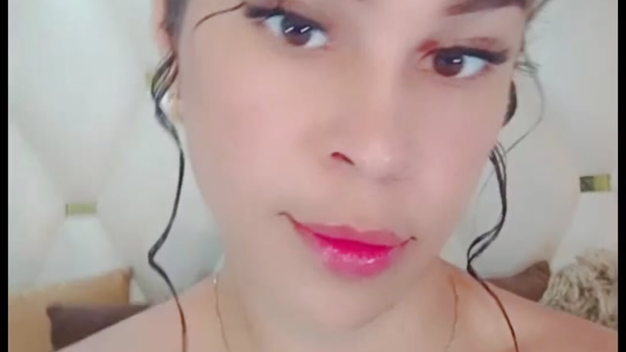 I am your love - Vídeo de Exotica_Celyne_, modelo de vídeos