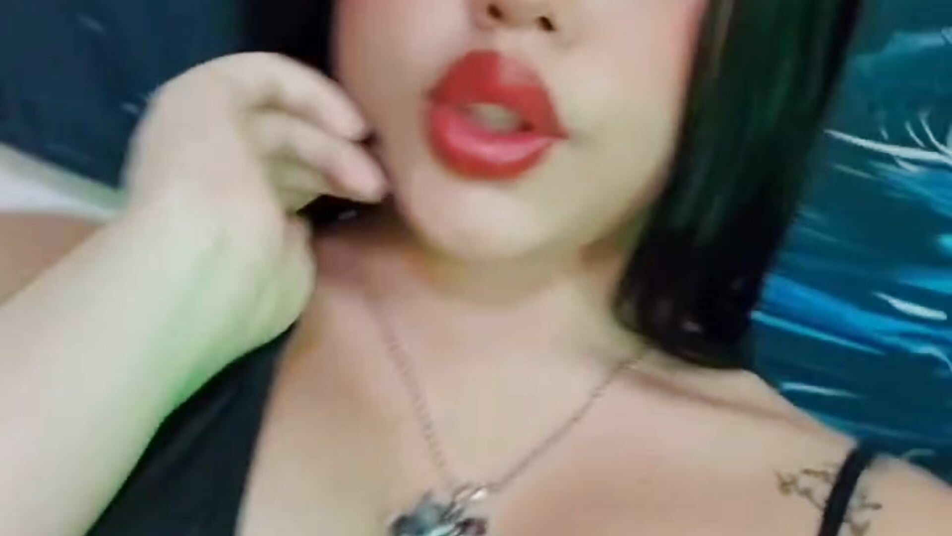 WAITING FOR YOU IN DOGGY SO YOU CAN FUCK ME