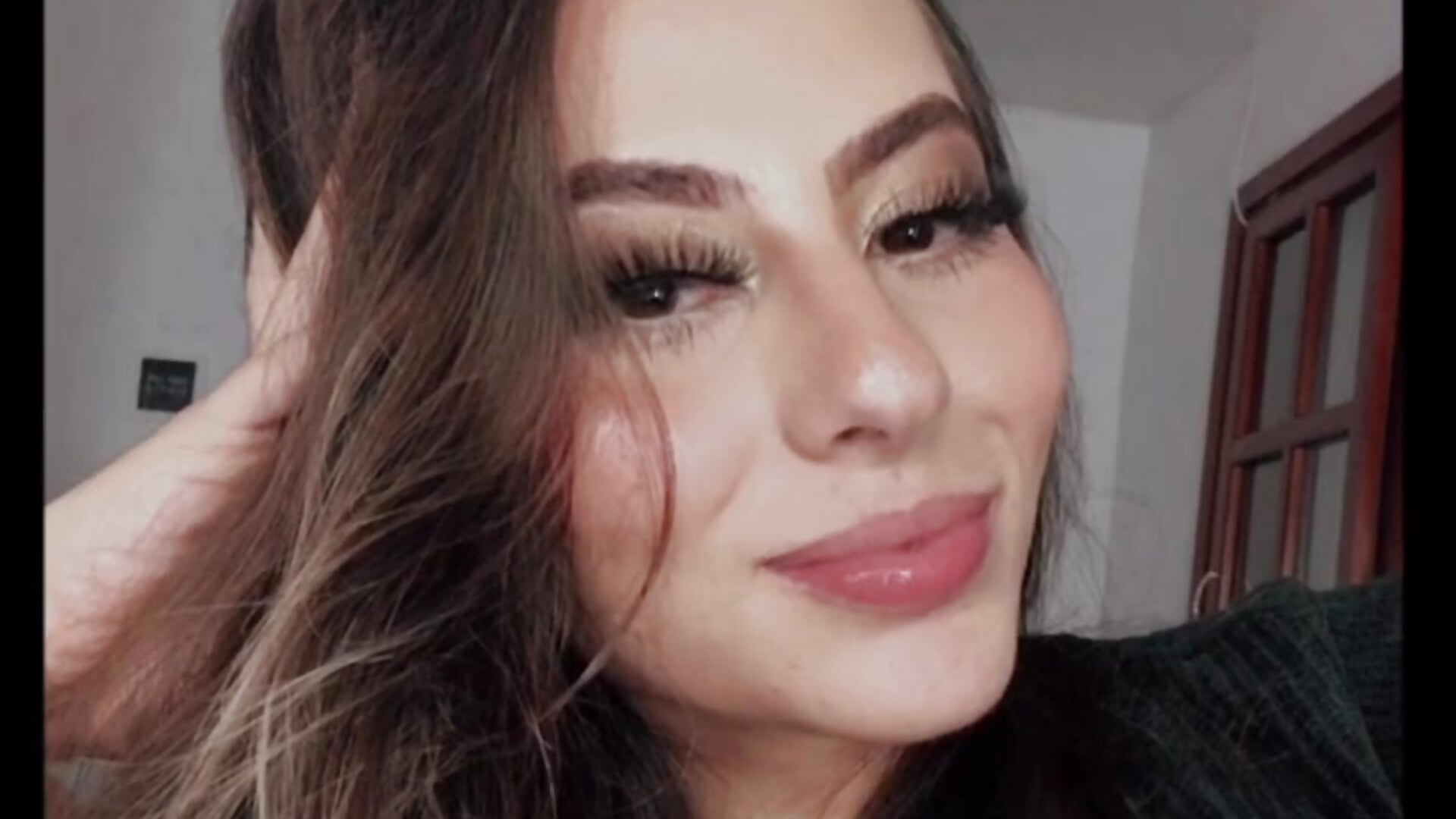 Spicy girl💋 - video by MollyZanderbond cam model