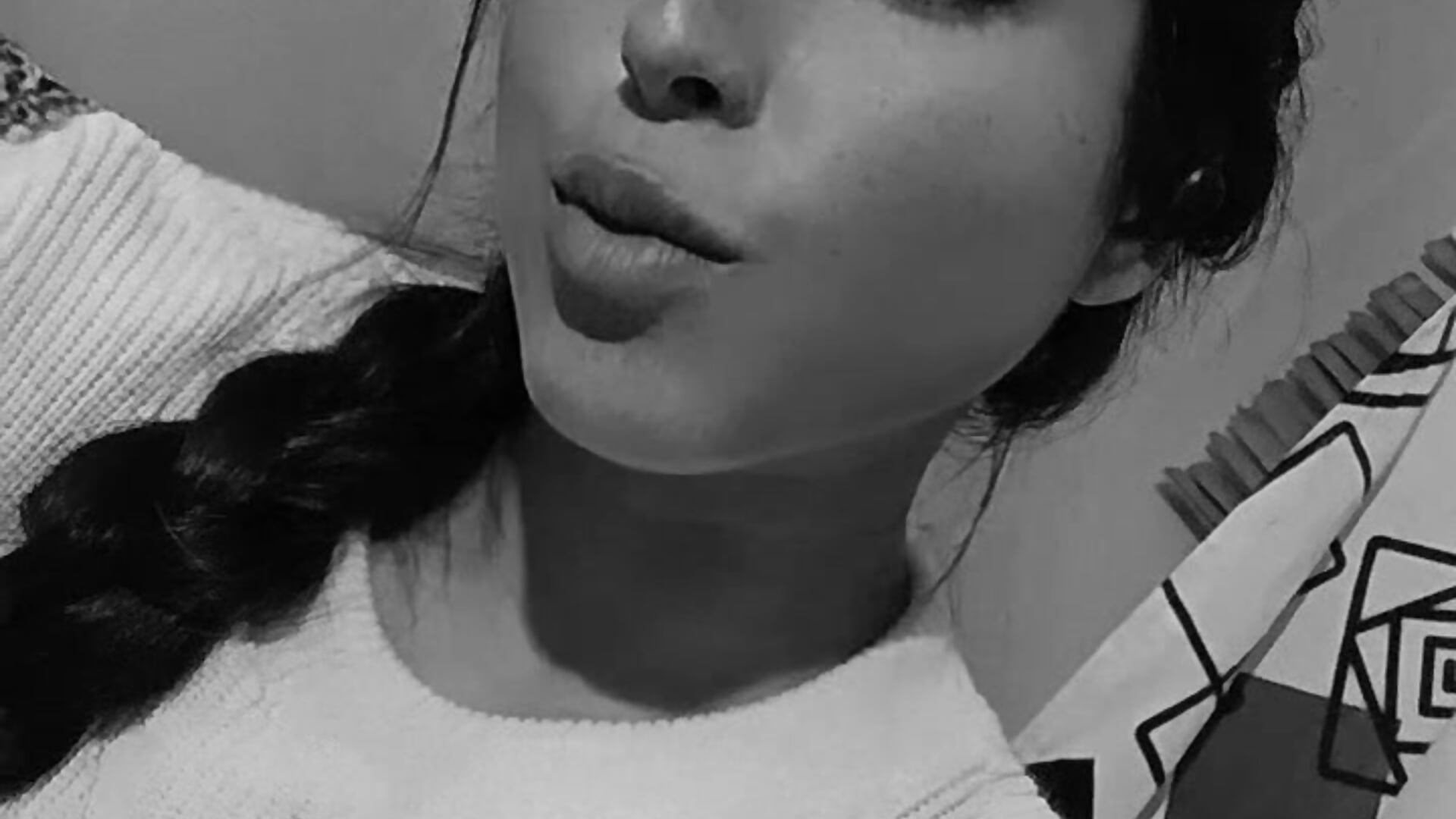 1000102456 - video by MonicaGarcia69 cam model