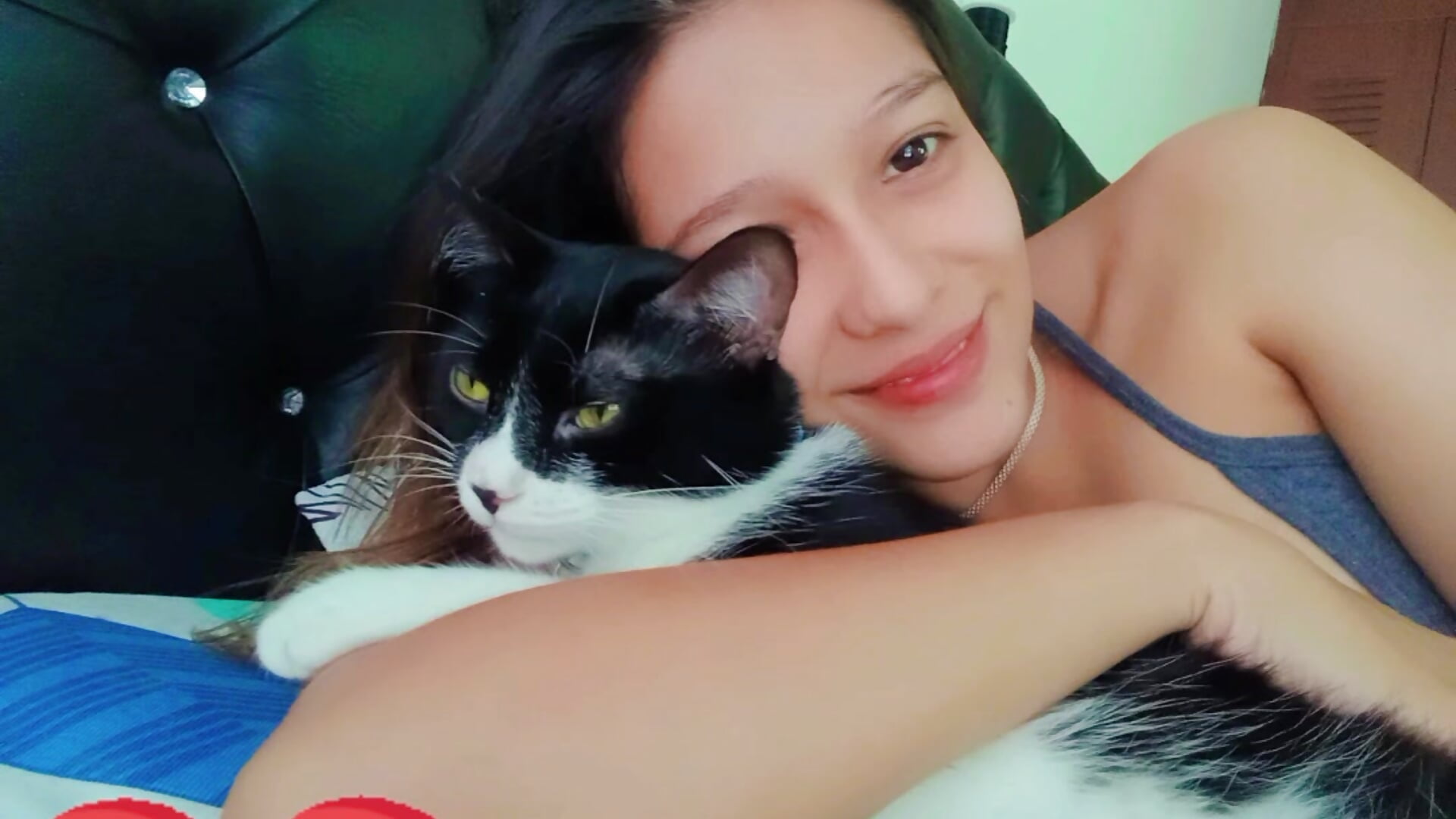 Meet Kitana 🐱 - video by nyloncouple777 cam model