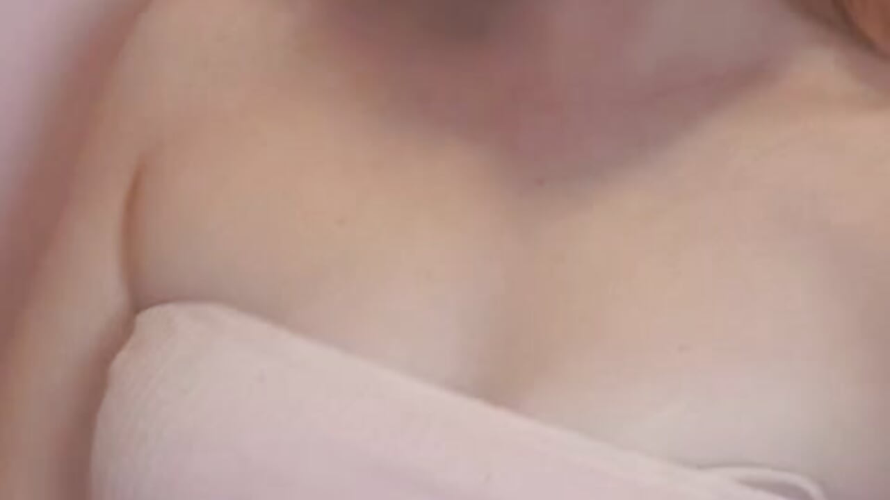 Today I felt very pretty - video oleh model kamera Sarah_rossi_