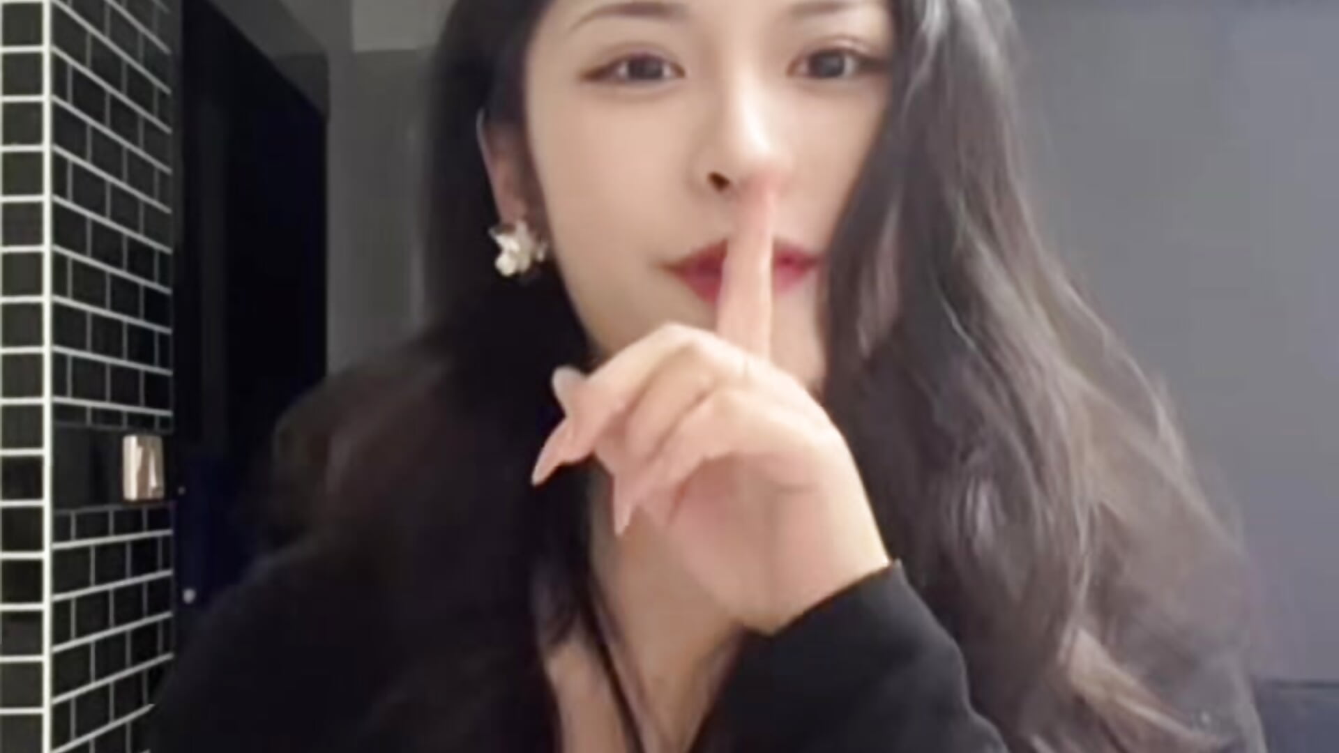 Sisi女神 - video by Paopao-521 cam model