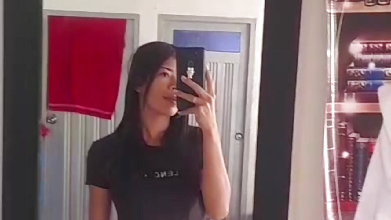 ♥ - video by Samantaxhh cam model