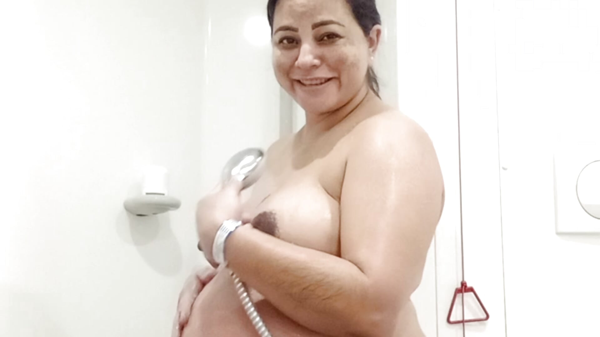 Hospital－カメラキャストのcailynhot2の動画