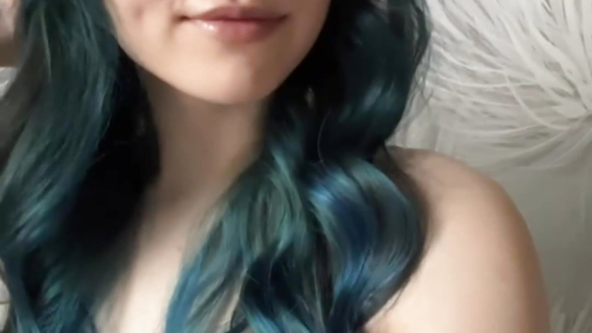 Do you like my new look? - video by Harlybaby_2007 cam model