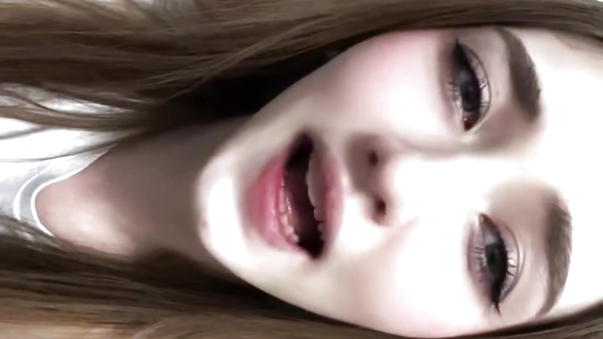 I sing🥰 1 – video af AveryBerkson cam-model