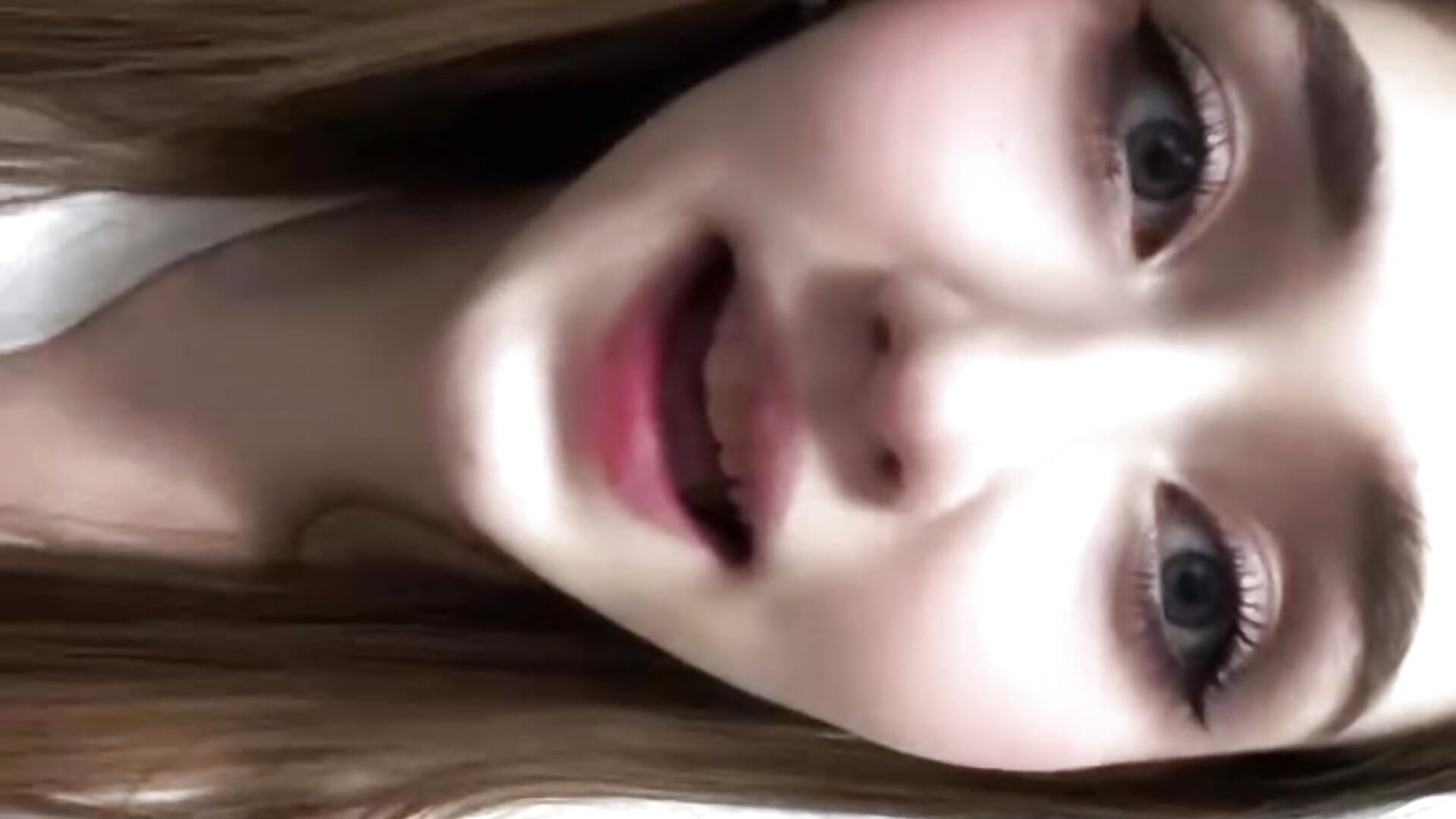 I sing🥰 4 – video af AveryBerkson cam-model