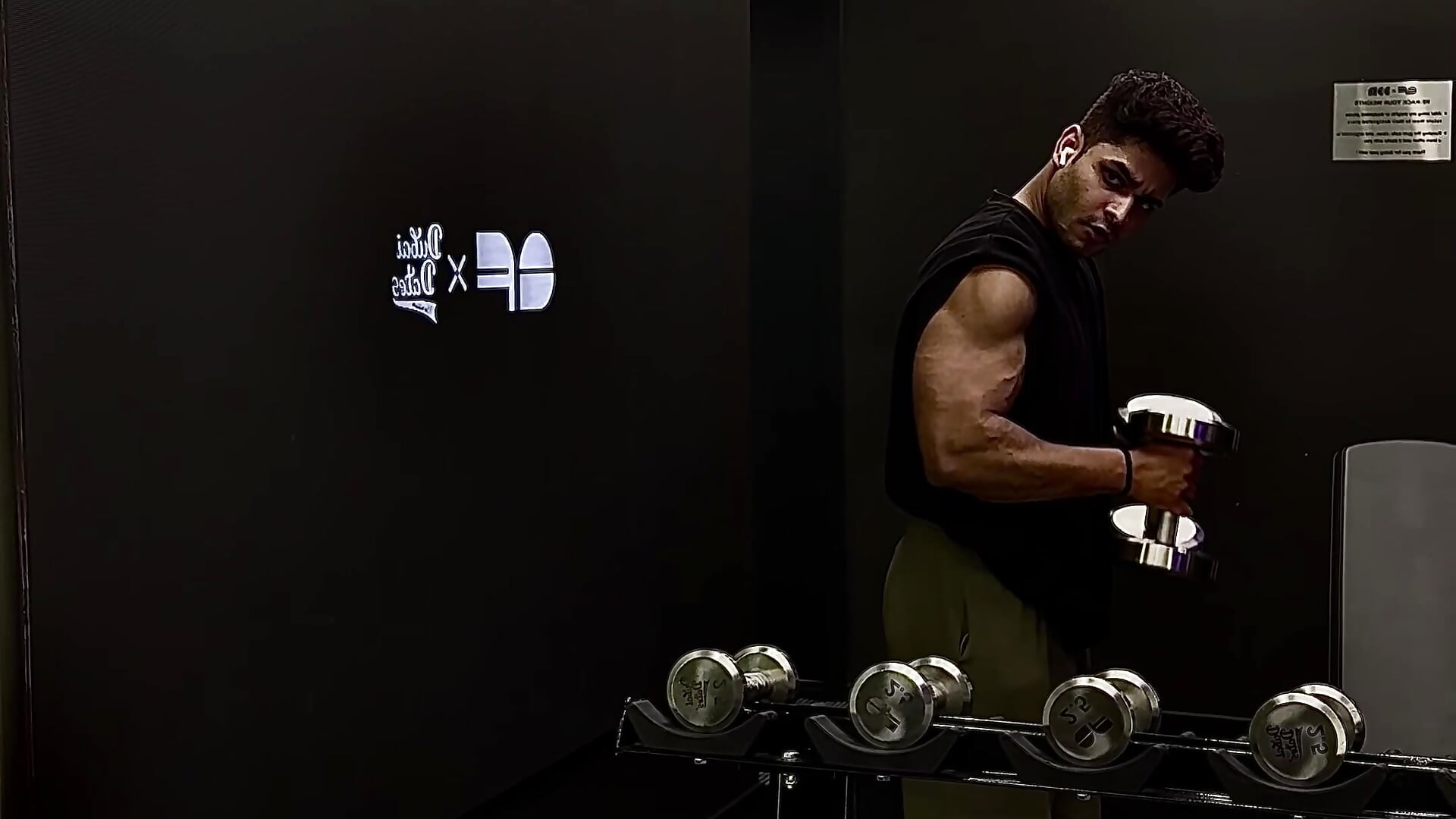 Veins on fire - video by Vihaaanfucks cam model