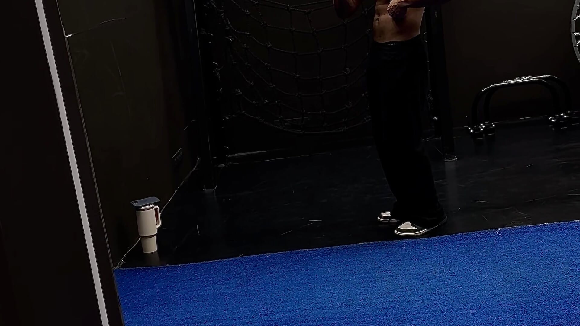 Abs on sweat - video by Vihaaanfucks cam model