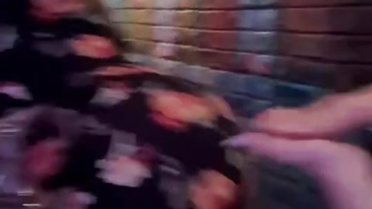 Shake ass🫦 - video by ElonaFox cam model