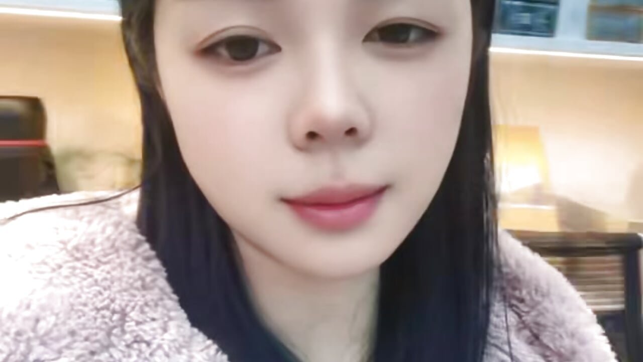 工作日常 - video by Helenlove2025 cam model