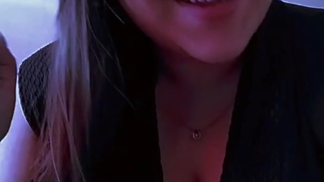 hello babies - video by Valeria_montana_ cam model