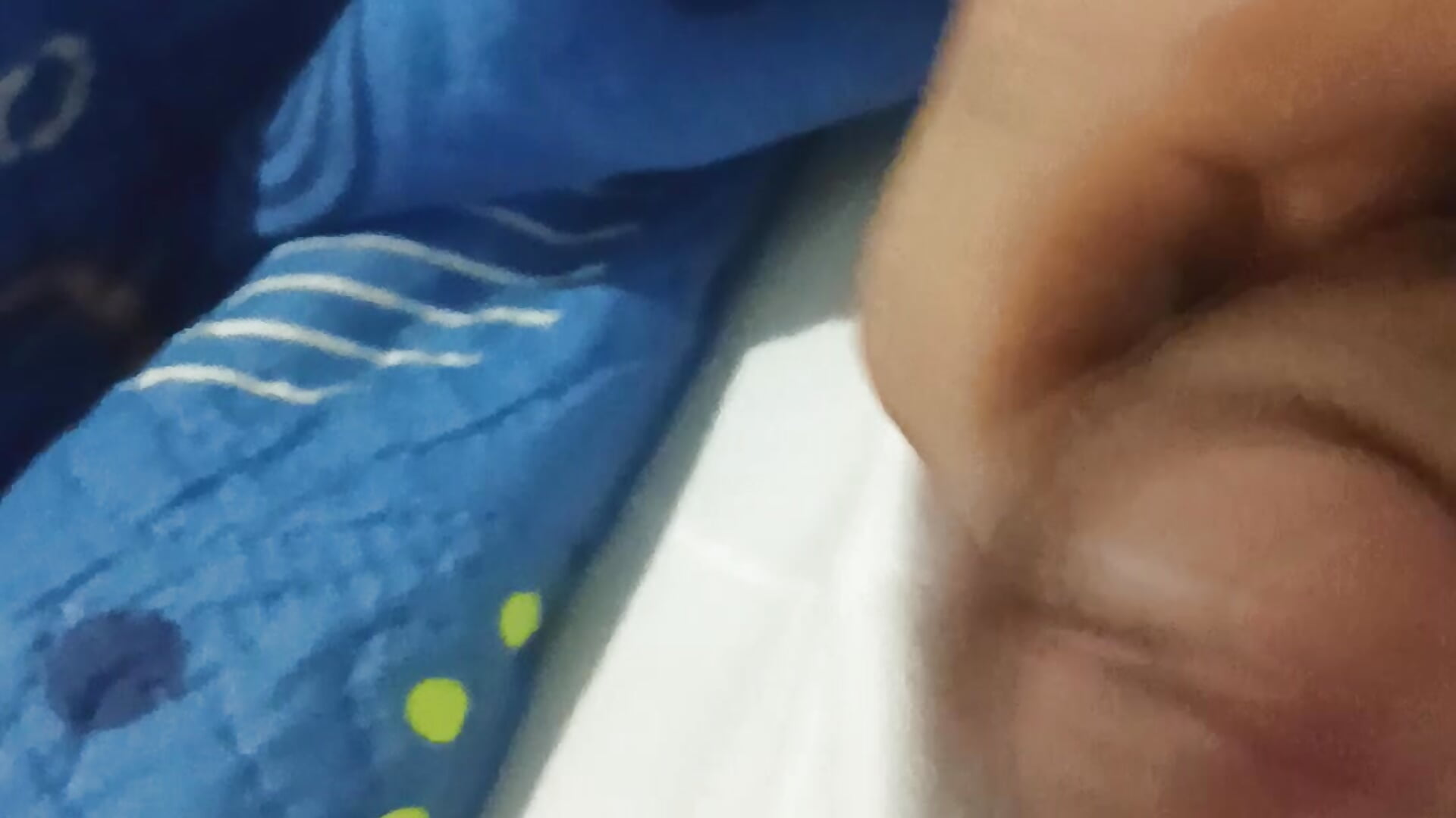 Caricias - video by G-E12 cam model