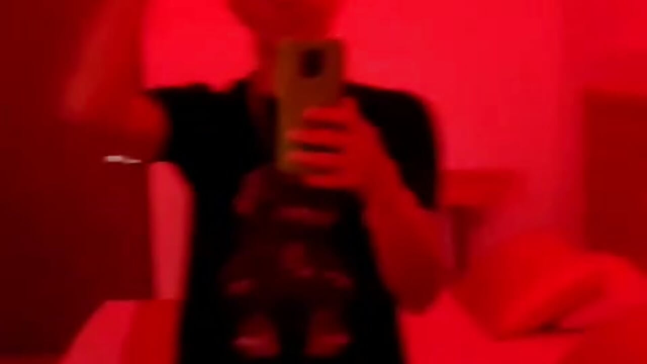 red hot - vidéo du modèle de showcams franco_sexy