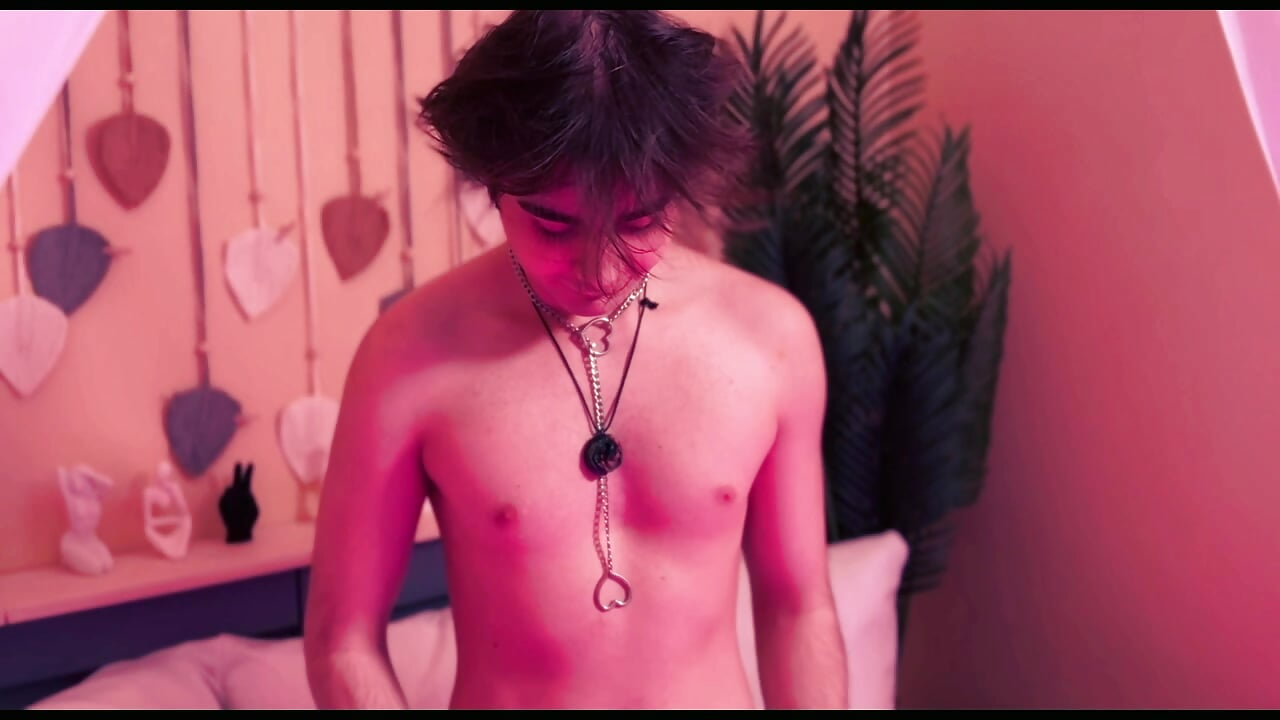 mmm - video by ErosPulseee cam model