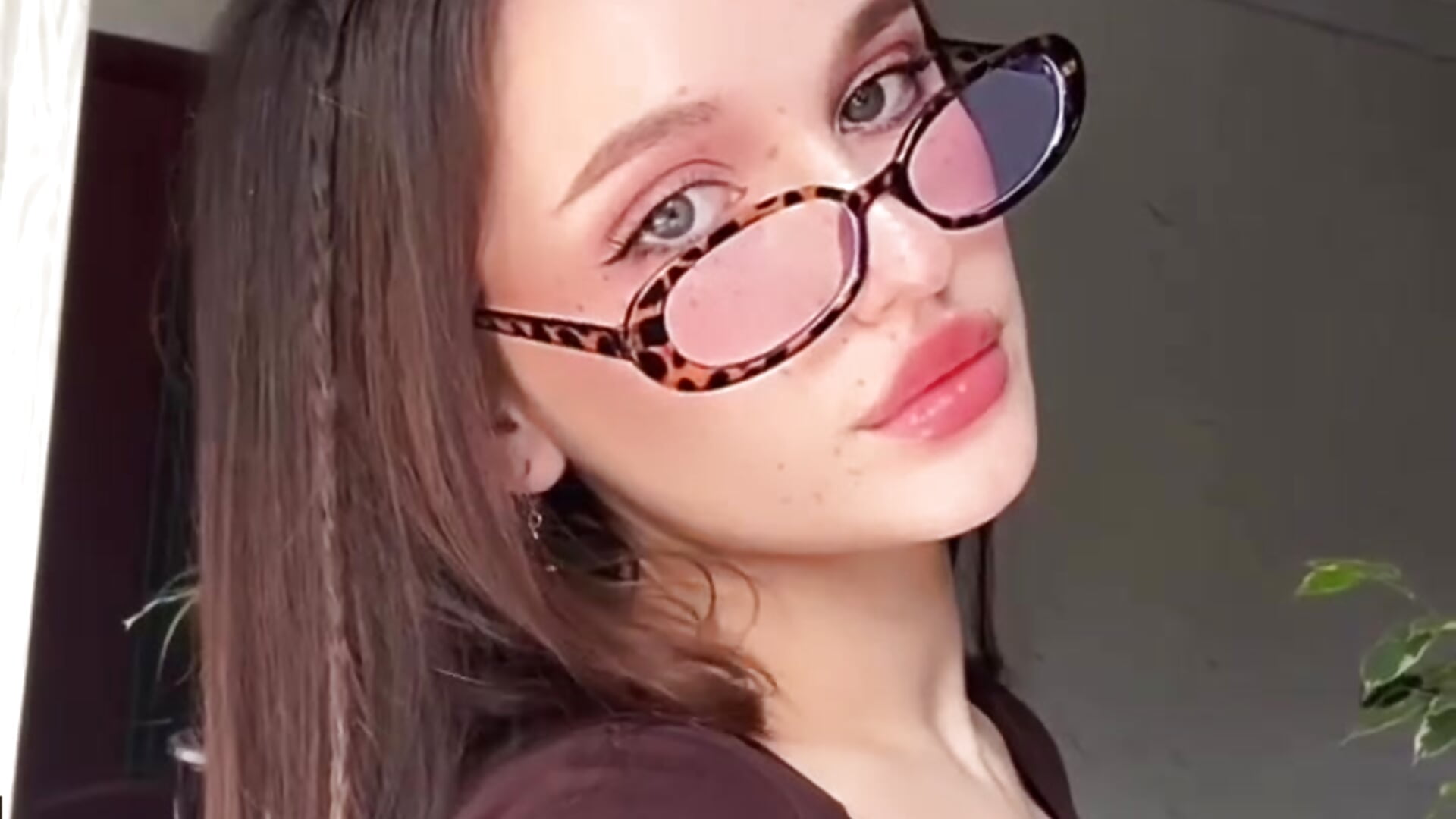 lya - video by ShyDream cam model