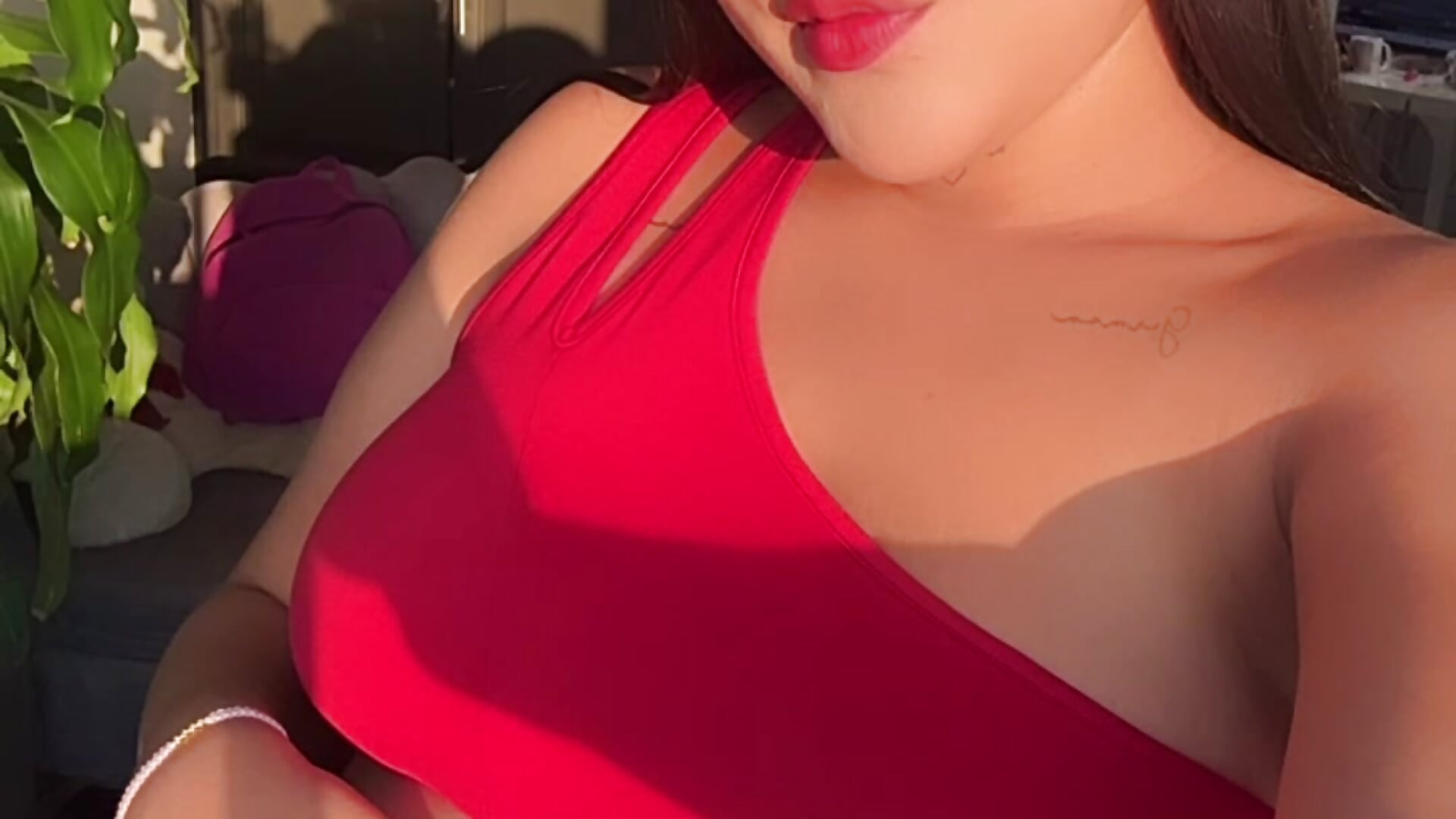 1AB88496-C1FA-4622-9E4F-349253AA0F28 - video by melodysnow_ cam model