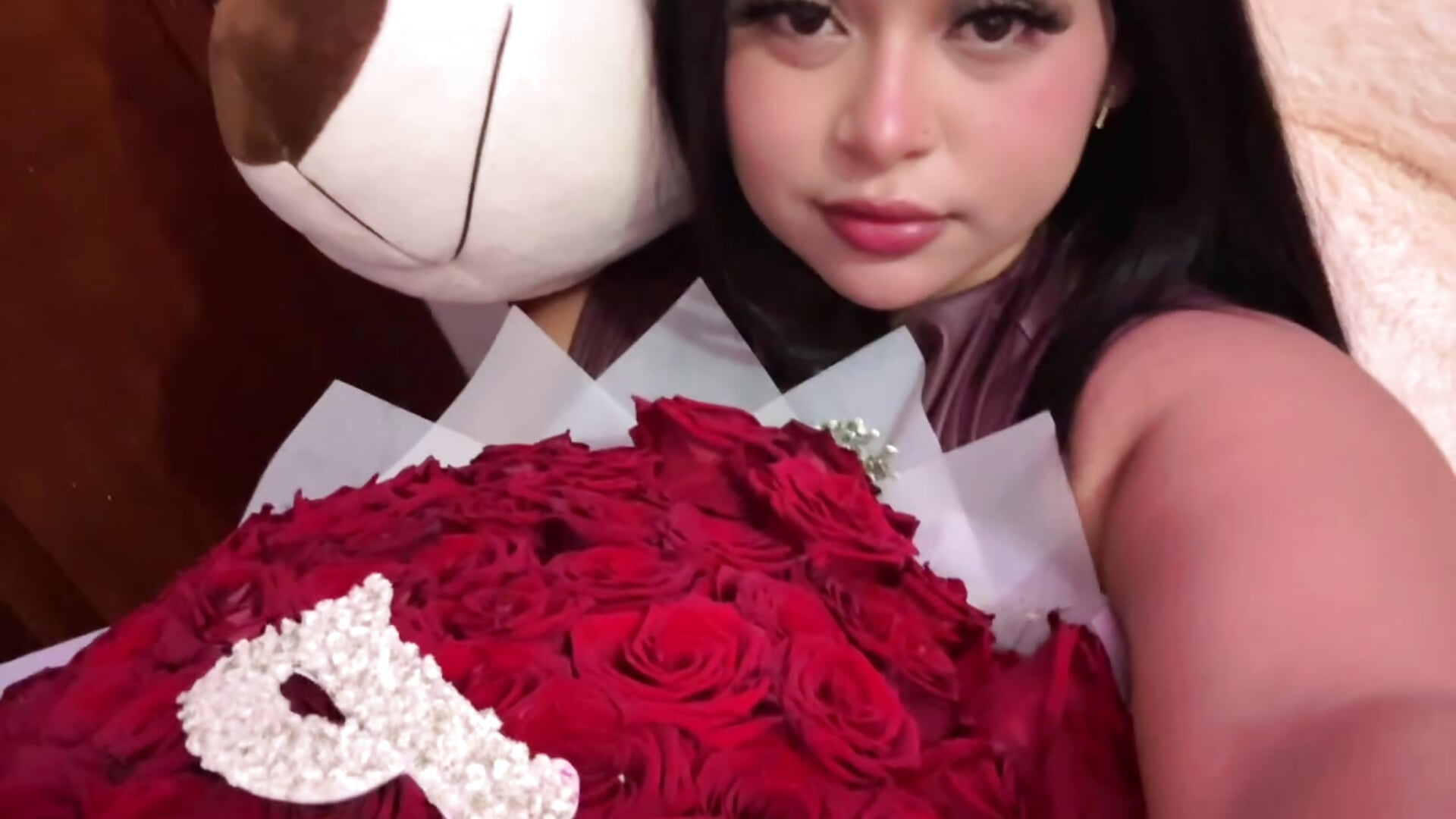 Me – video modela na kameri emilyy_r