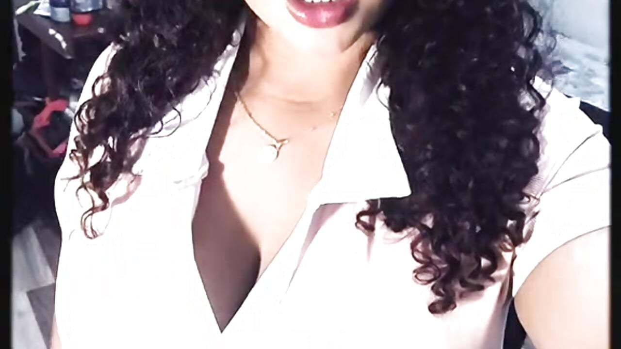 Yo 💋😘 - video by emilyy_r cam model
