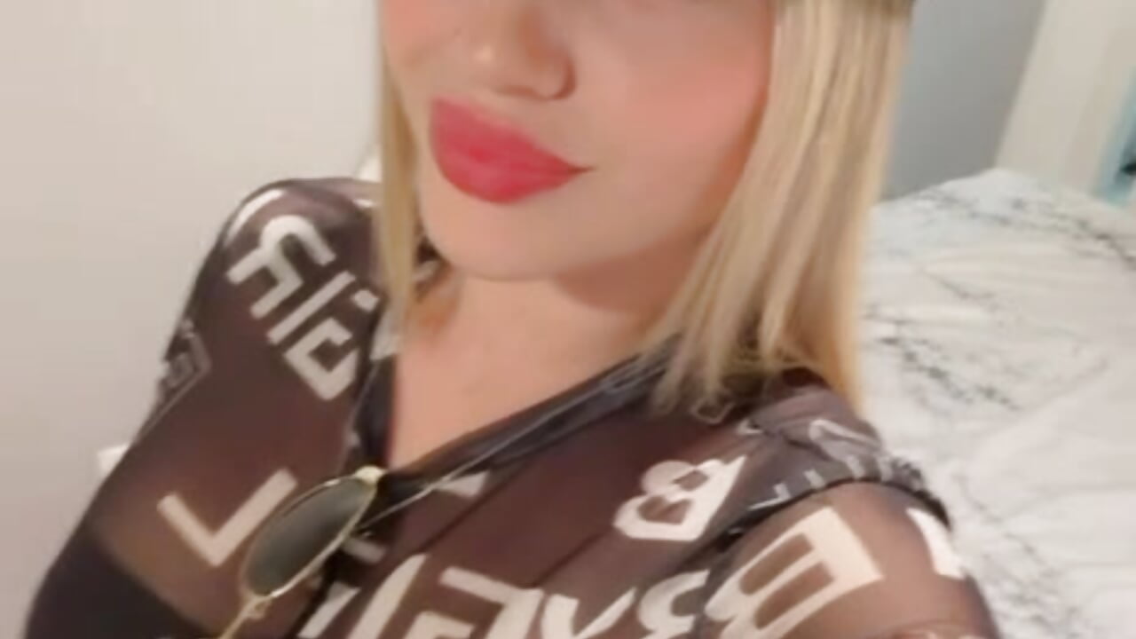 me and myself :)) - video by mandysqueen cam model