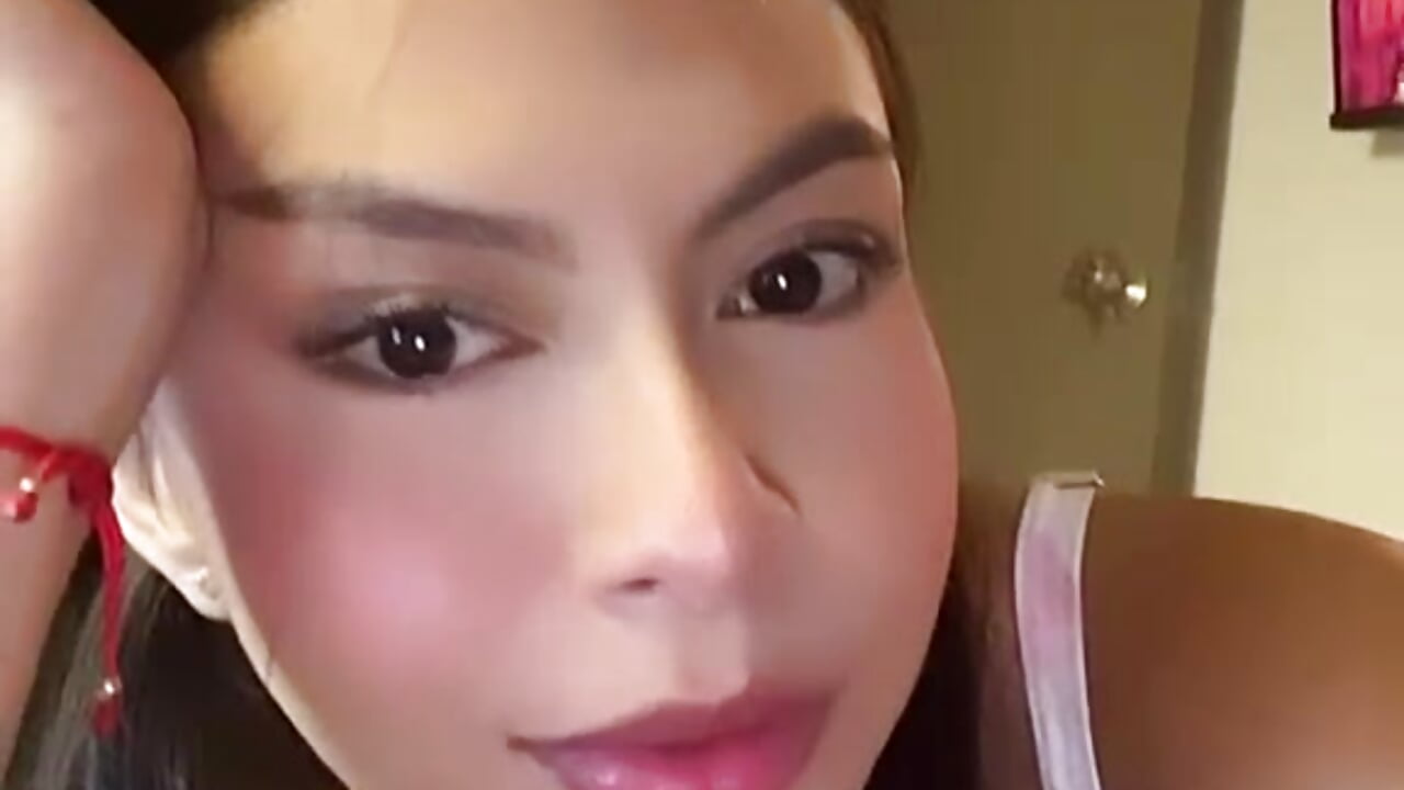 Hi! - video by Sofiicarv cam model