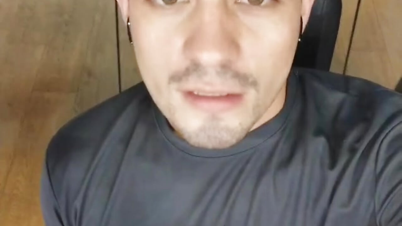 happy - video by williamsmiiths16 cam model