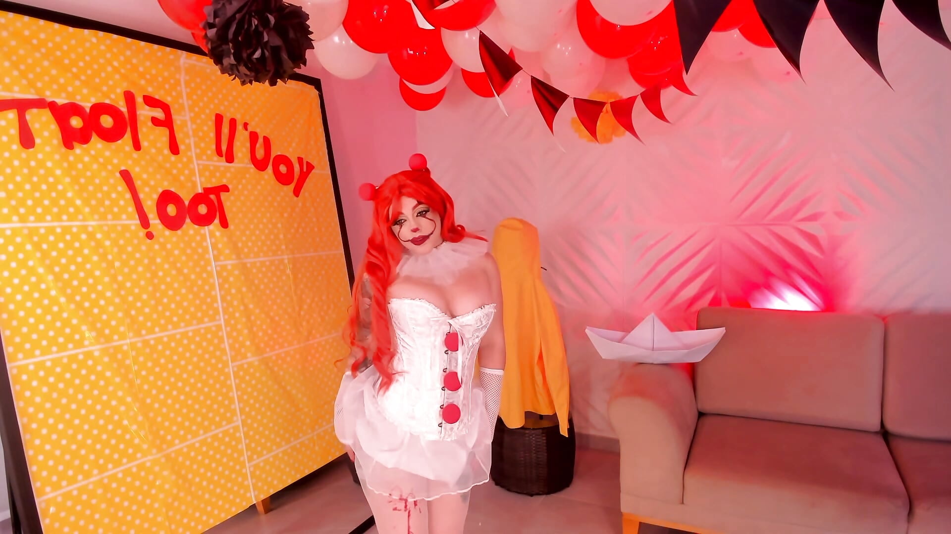 Come to play with Pennywise! – video od webkamerové modelky MadisonKane