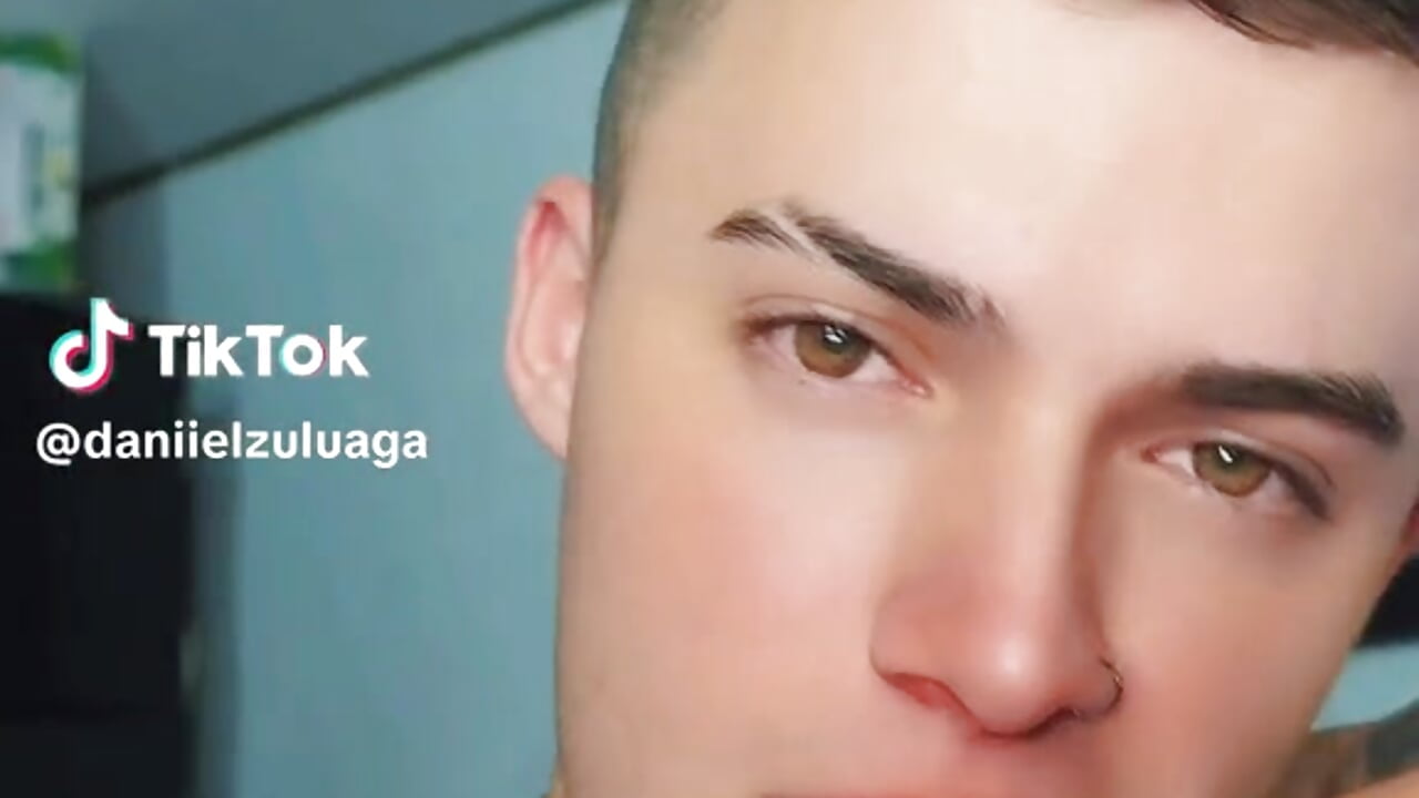 WhatsApp Video 2025-06-24 at 2,40,25 PM – video od webkamerové modelky Thiago_muscle777