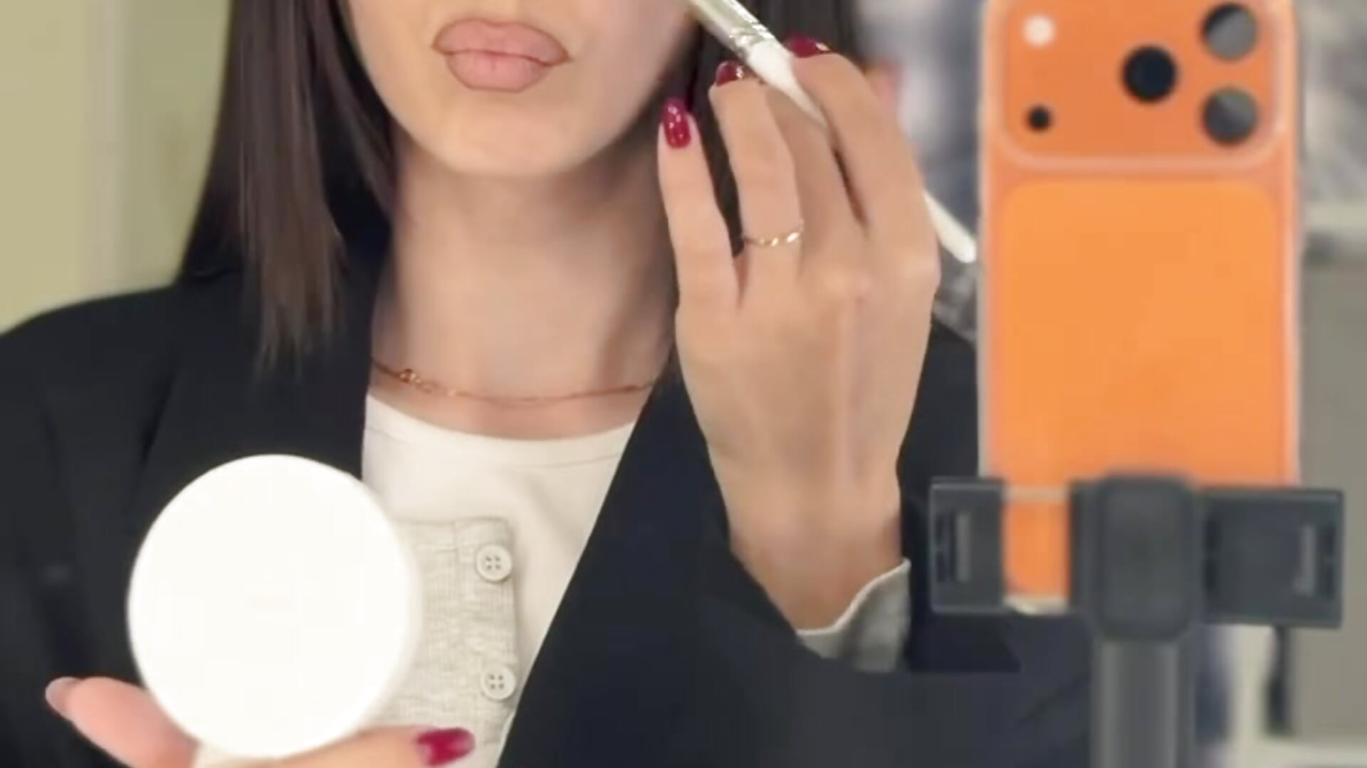 kiss me!🎂 – video modela na kameri Elizwise