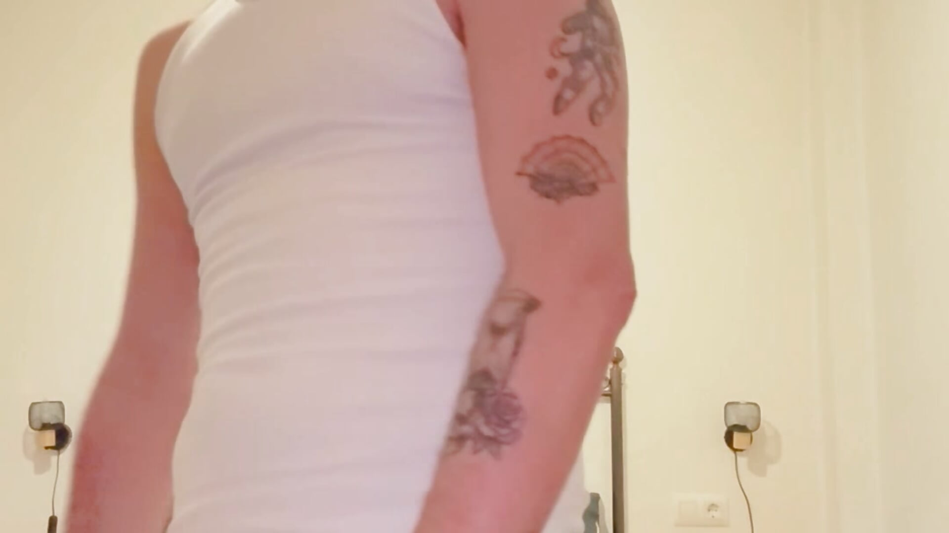 Short’s - video by Clandestino00 cam model