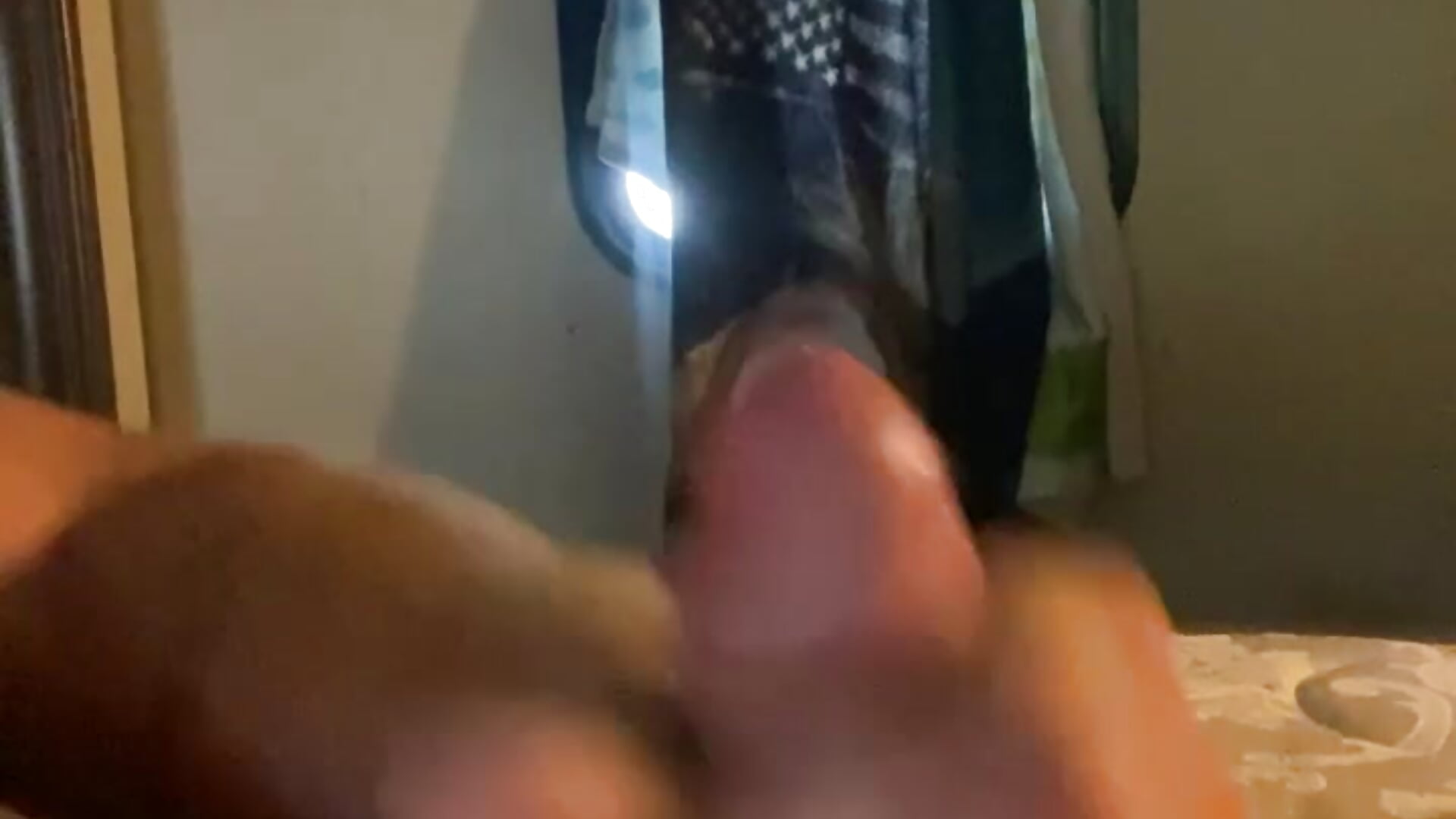 Cumshot – video od webkamerové modelky Justblaze69