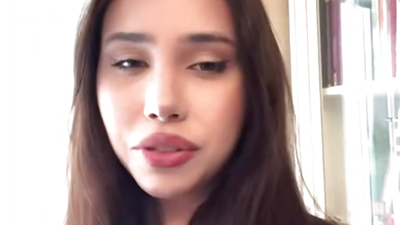 I like make video - відео від вебкаммоделі LauraMystiq