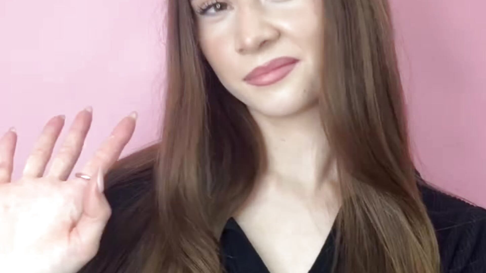 Hello))♥️ - vídeo de ReaBezzo