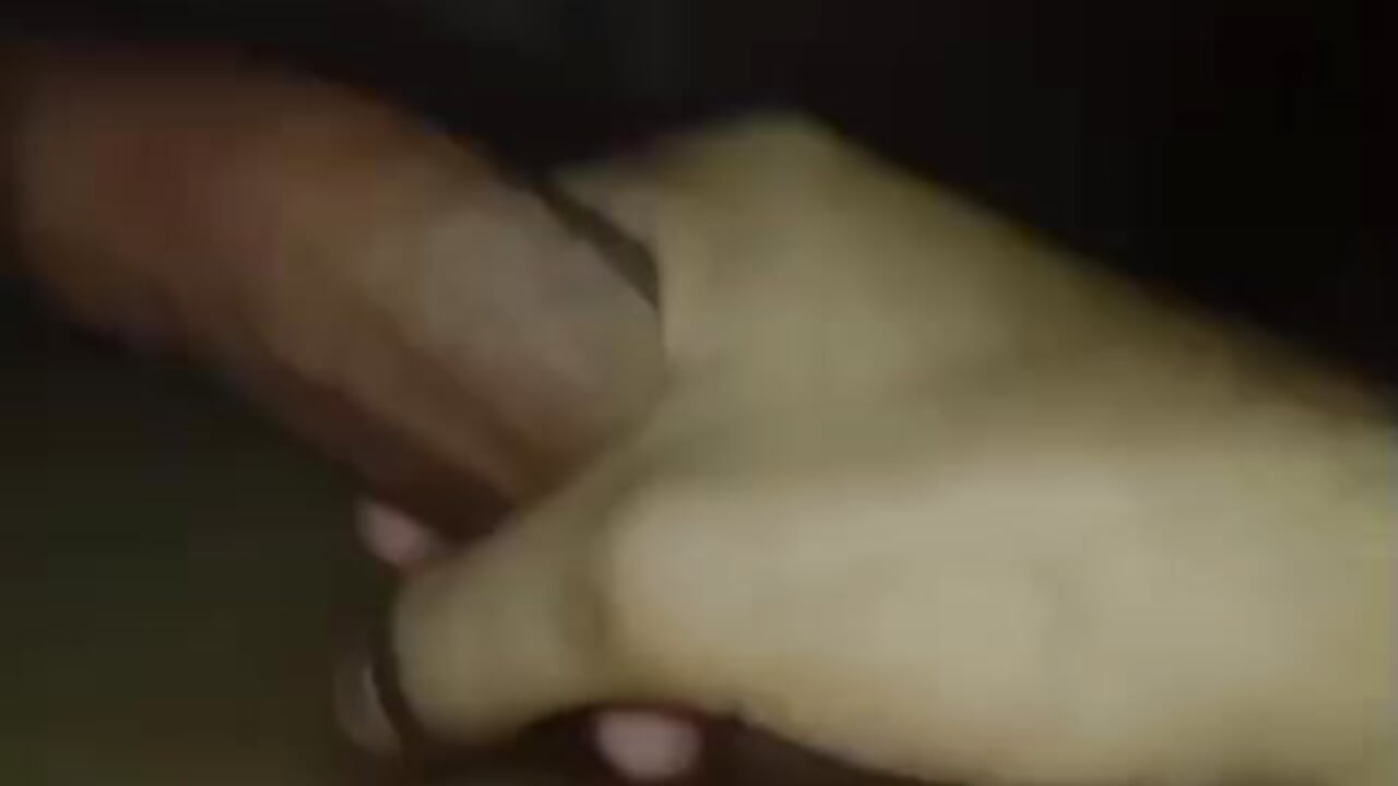 BIG HARD COCK NEXT TO MY BEST FRIEND JUST FOR YOU COME ENJOY IT IN PRIVATE COME WATCH ME FUCK HER HA - ক্যাম মডেল GranpollaHot-এর ভিডিও