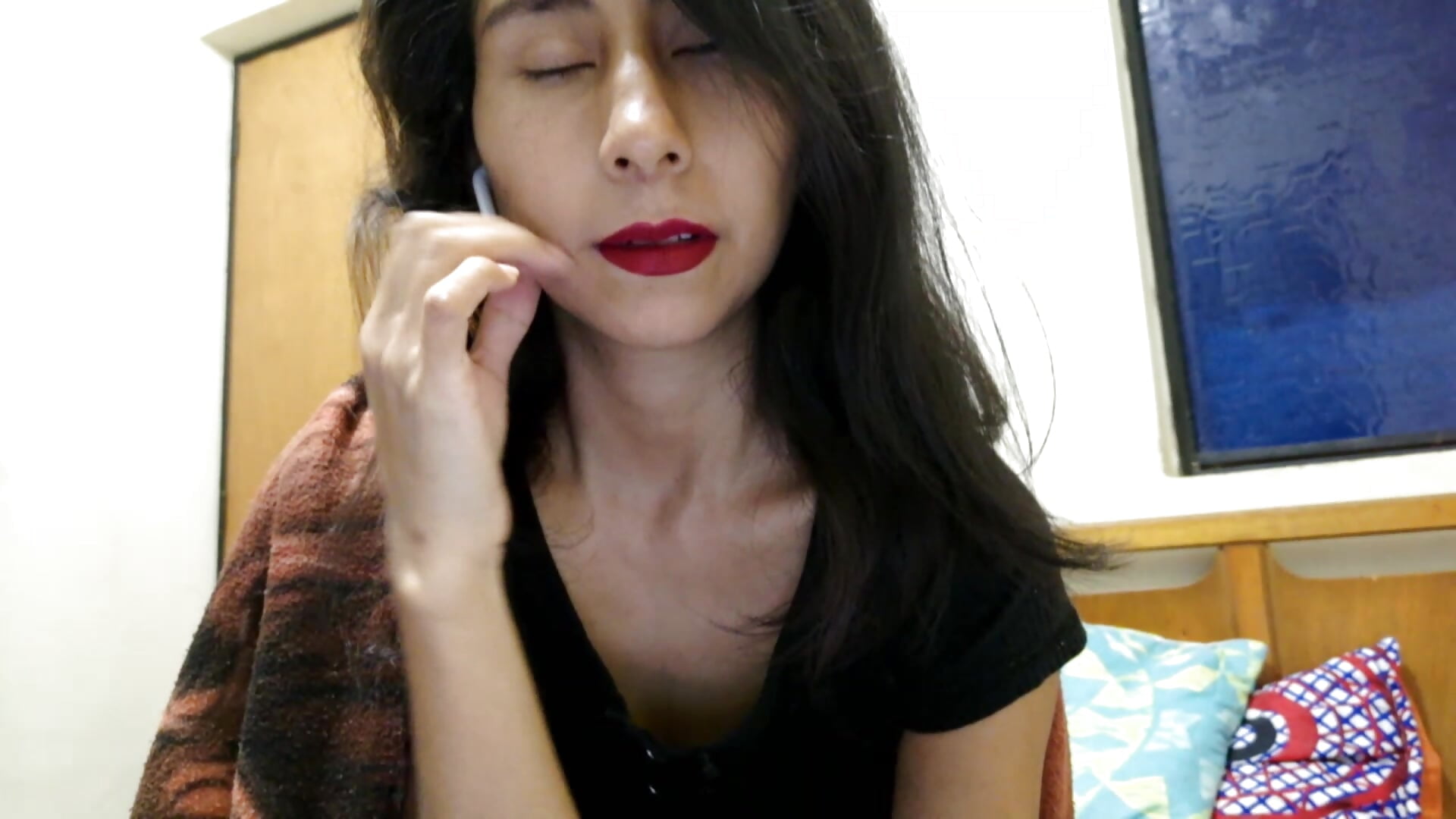 Avec ce froid, j'ai envie de quelque chose de plus chaud. - Video von MoonLipsON- Cam-Model