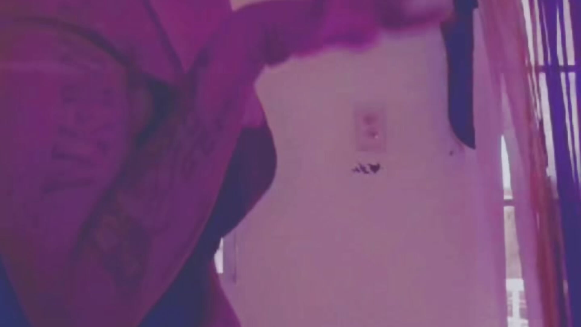 1000006230 - video by RicanCand cam model