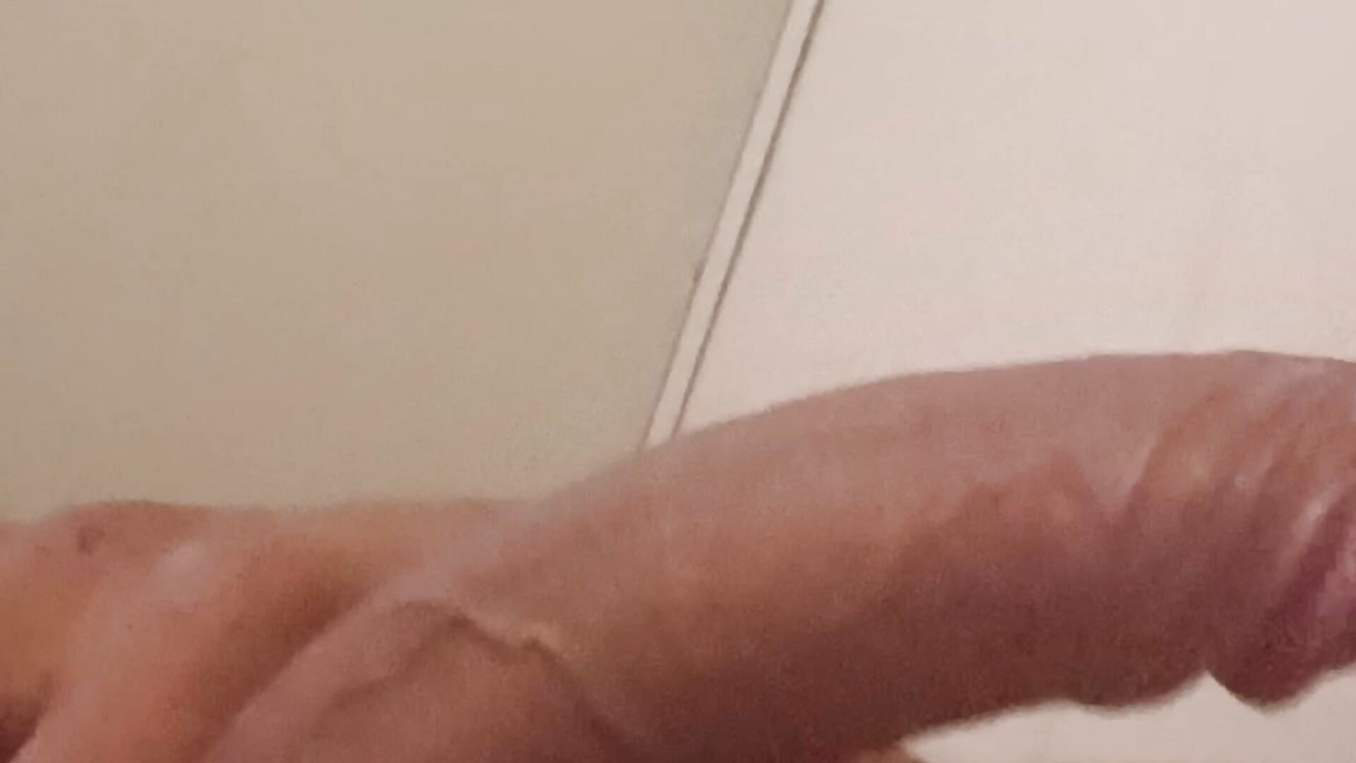 9ae35eab-064c-47a3-954b-0e5720d96a3e-1_all_4177 - video van mipeneseratuyo cam-model