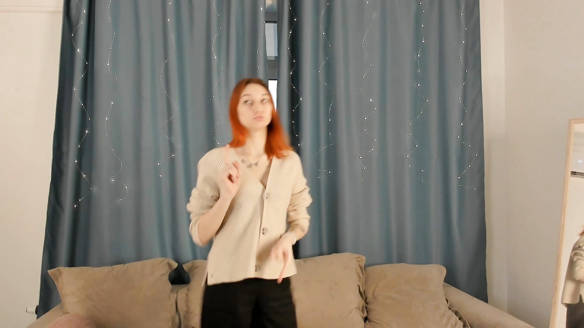 My dance - video by TracyDahlen cam model