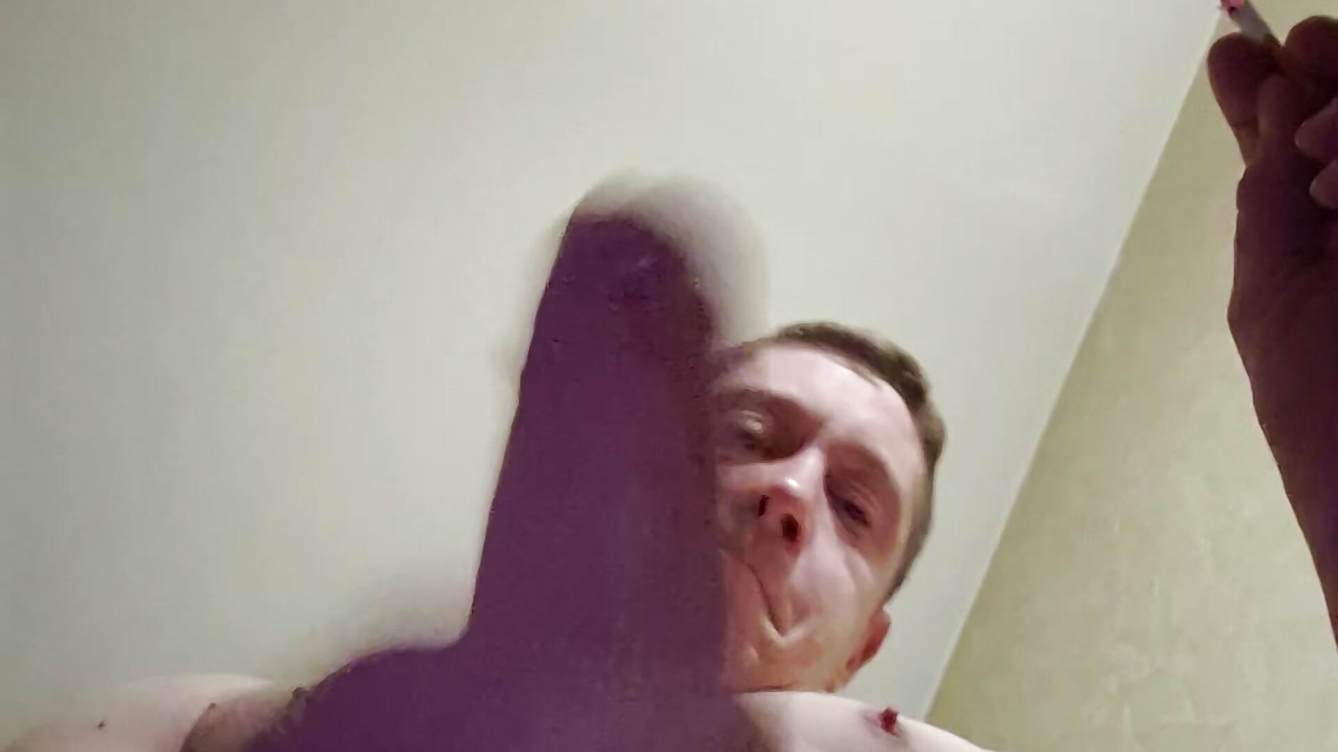Ma gro bite – video od webkamerové modelky Benjben95