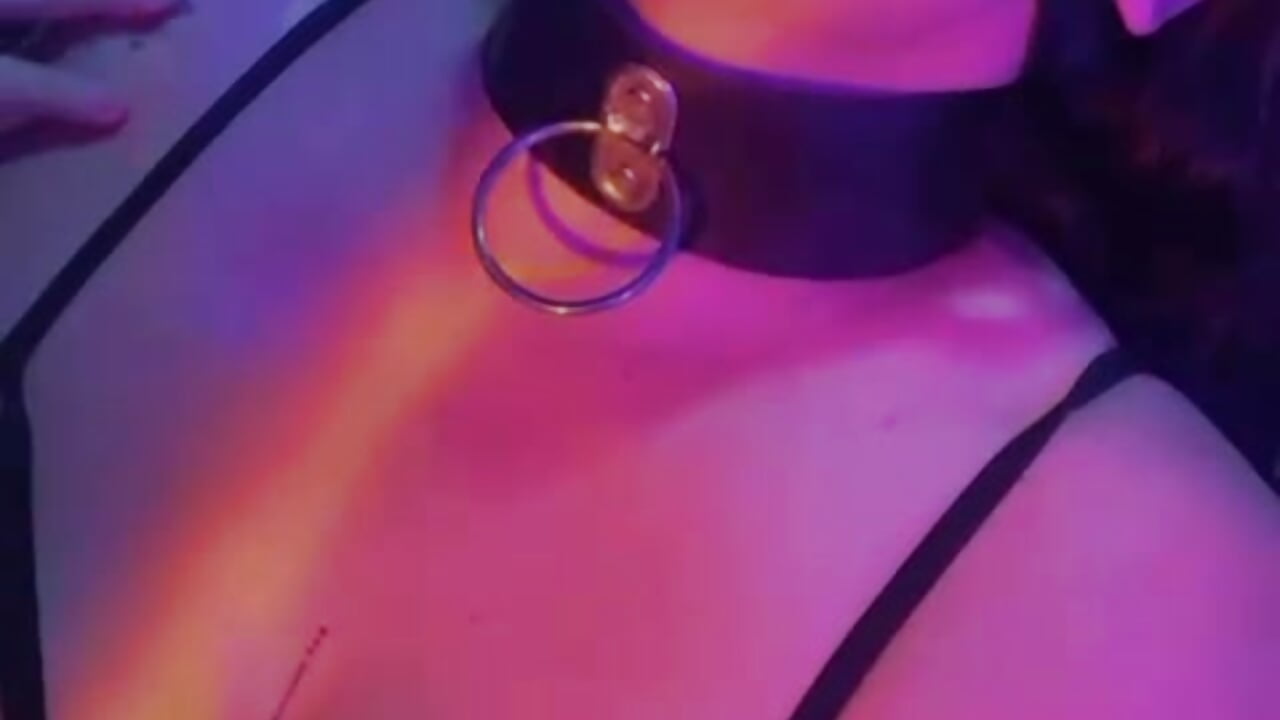 Are your slave - video by Camille_aspen cam model