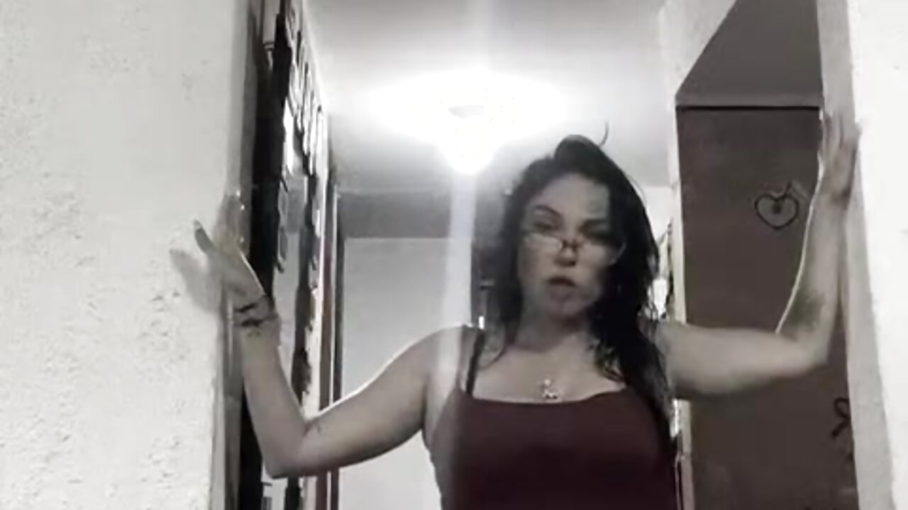 2025-11-09-114553286 - video by Camille_aspen cam model