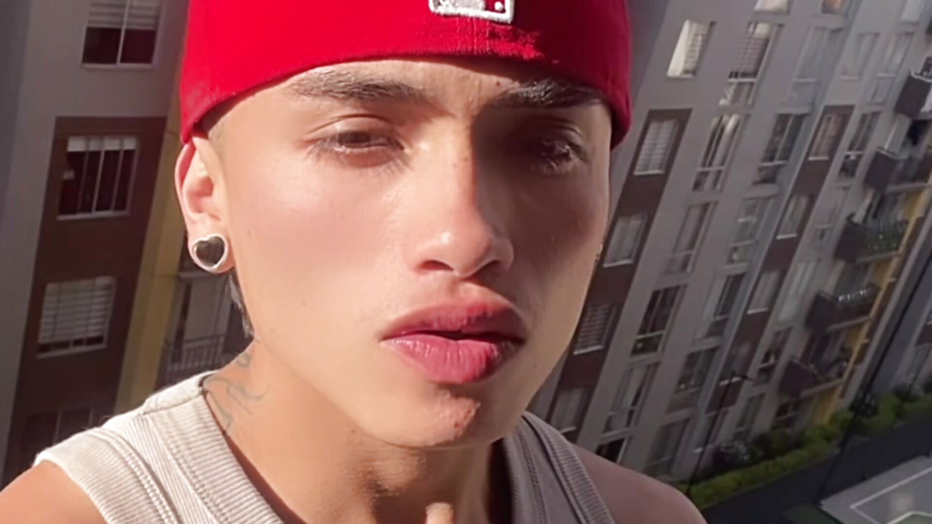 Bendecido año nuevo - video di NoahGun_ modella di cam